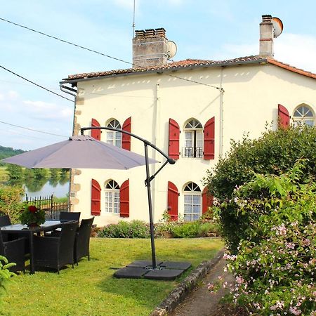 La Maison du Passeur Availles-Limouzine Extérieur photo